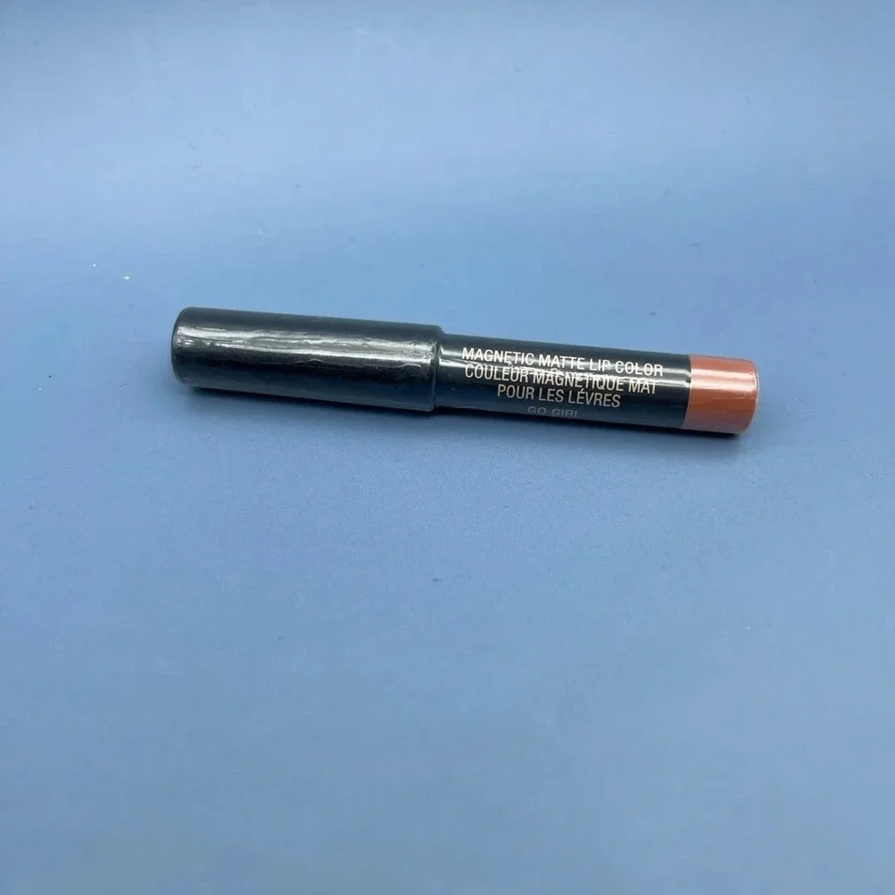 Mini NUDESTIX Magnetic Matte Lip Pencil in Go Girl, Travel Size, NWT